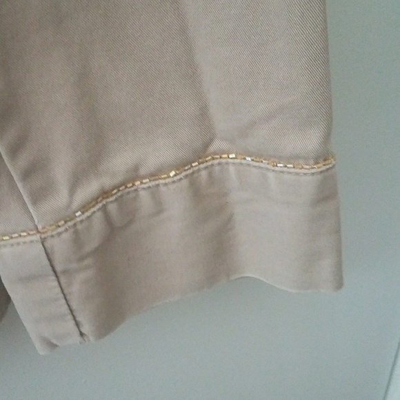 Blazer - Picture 3 of 3